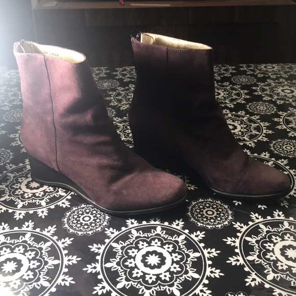 Andre Assous PurpleAnkle Boot - Picture 5 of 7